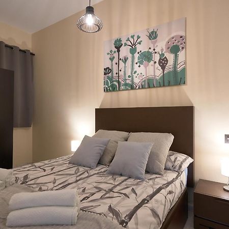 Apartamentos Tejares De Triana 16B Севілья Екстер'єр фото