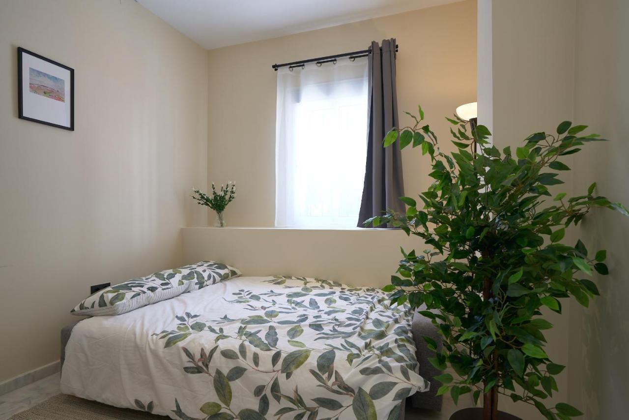 Apartamentos Tejares De Triana 16B Севілья Екстер'єр фото